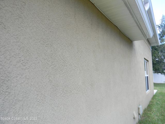 1576 Alaqua Way, Melbourne, FL 32904