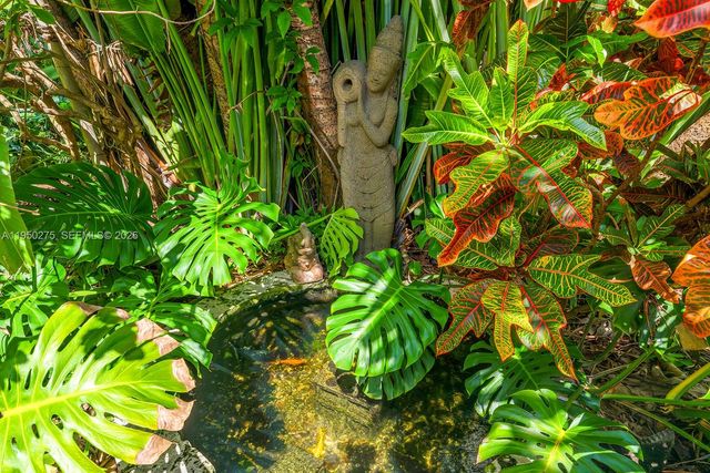 3701 Chase Ave, Miami Beach, FL 33140