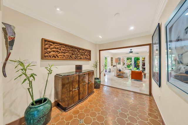 3701 Chase Ave, Miami Beach, FL 33140