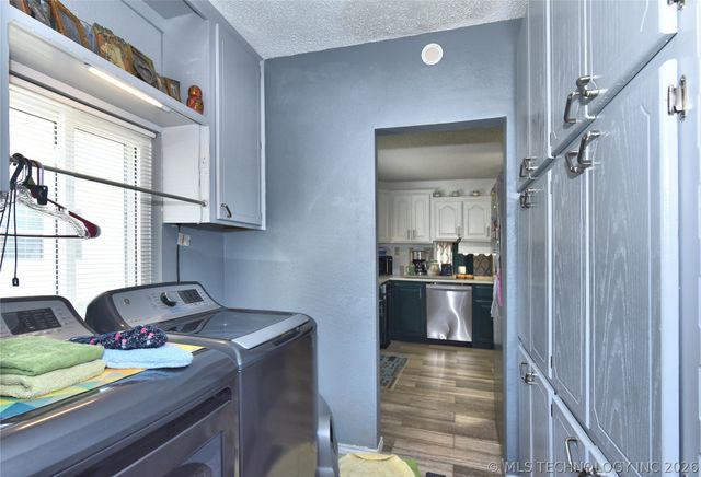 1229 E 8th Street, Okmulgee, OK 74447