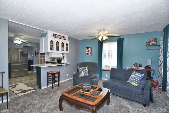 1229 E 8th Street, Okmulgee, OK 74447