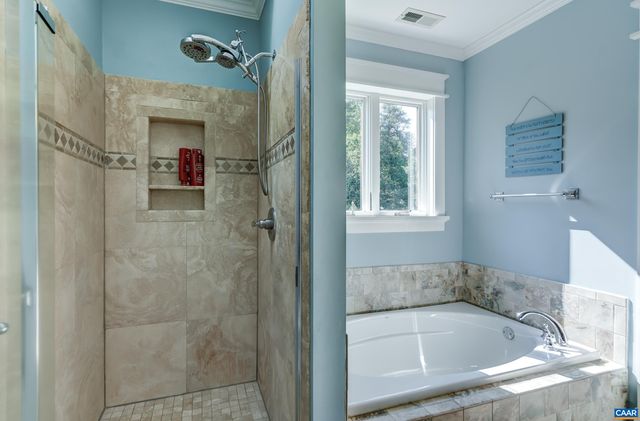 140 LYNX FARM LN, Charlottesville, VA 22903