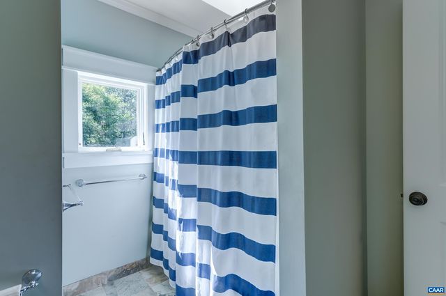 140 LYNX FARM LN, Charlottesville, VA 22903