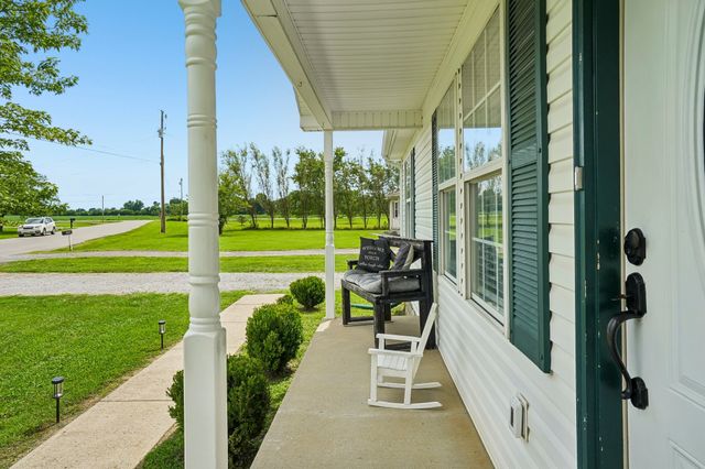109 Eagle Crk, Christiana, TN 37037