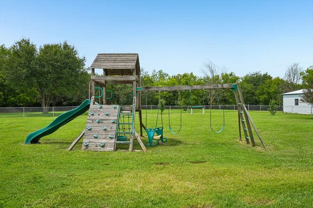 109 Eagle Crk, Christiana, TN 37037