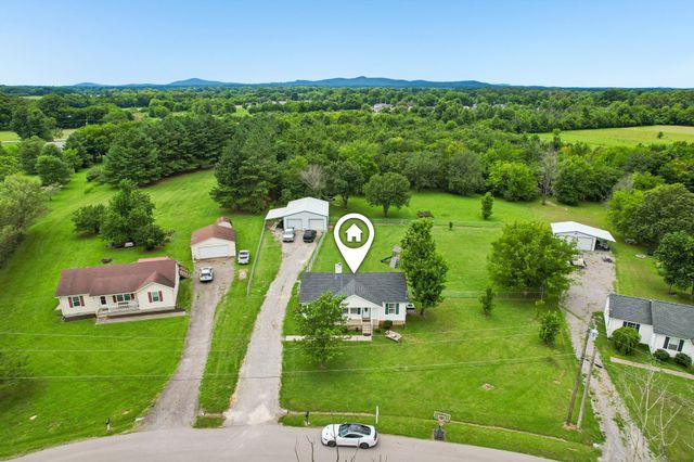109 Eagle Crk, Christiana, TN 37037