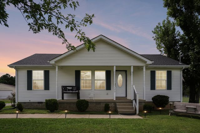 109 Eagle Crk, Christiana, TN 37037