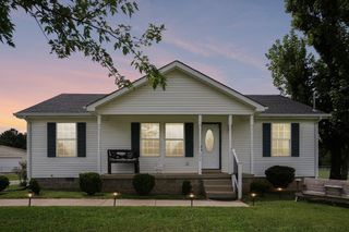 109 Eagle Crk, Christiana, TN 37037