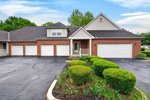 7042 Greensview Village Drive, Canal Winchester, OH 43110