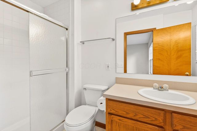 7042 Greensview Village Drive, Canal Winchester, OH 43110