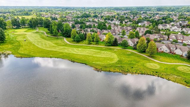 7042 Greensview Village Drive, Canal Winchester, OH 43110