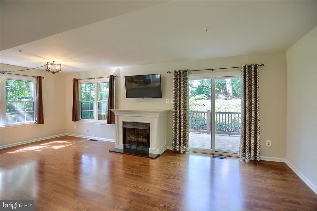 1461 CONIFER DR, WEST CHESTER, PA 19380 — photo 4
