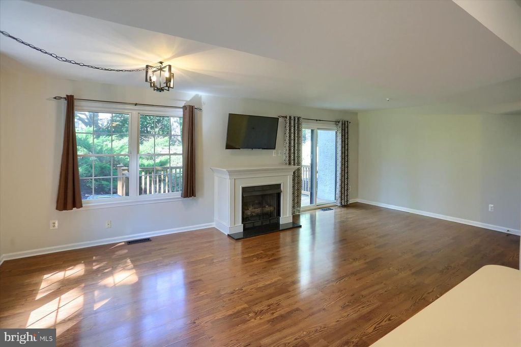 1461 CONIFER DR, WEST CHESTER, PA 19380 — photo 5