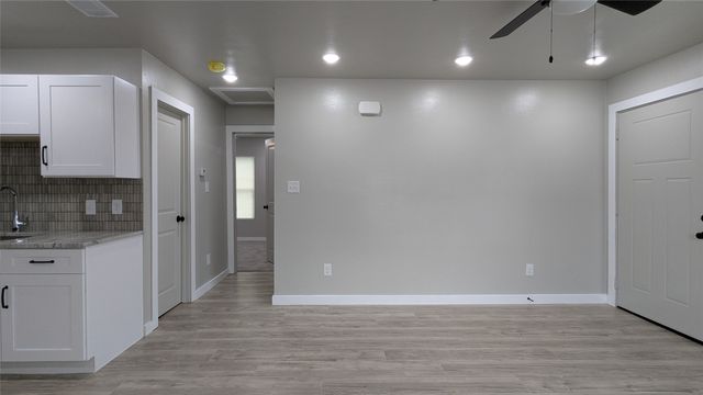 2703 Marjorie Avenue, Dallas, TX 75216