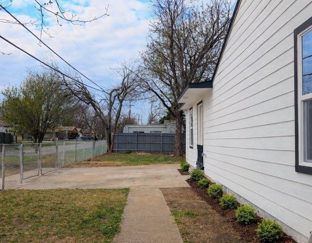 2703 Marjorie Avenue, Dallas, TX 75216