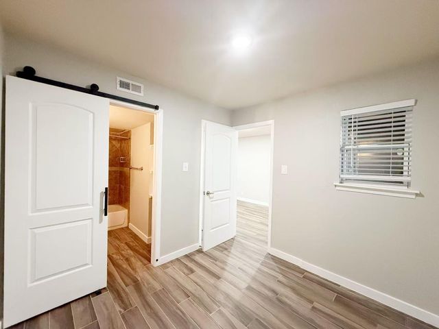2020 S Congress Ave 1106, Austin, TX 78704