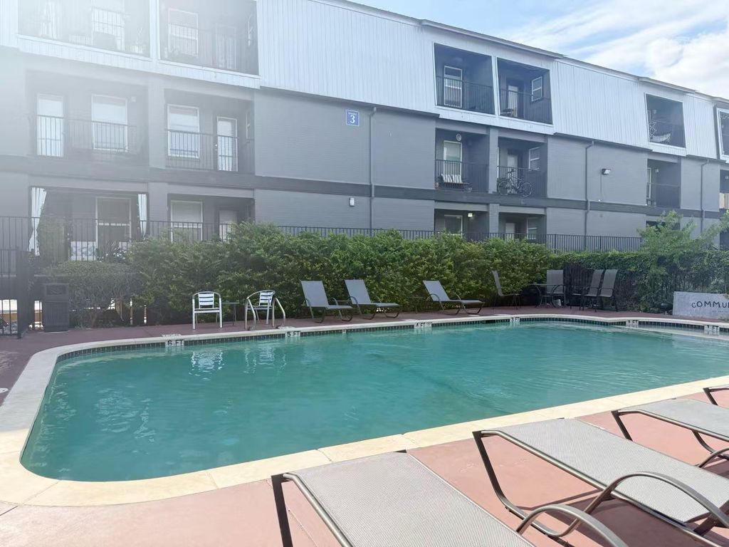 2020 S Congress Ave 1106, Austin, TX 78704