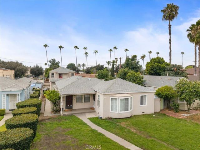 924 S Broadway, Santa Ana, CA 92701