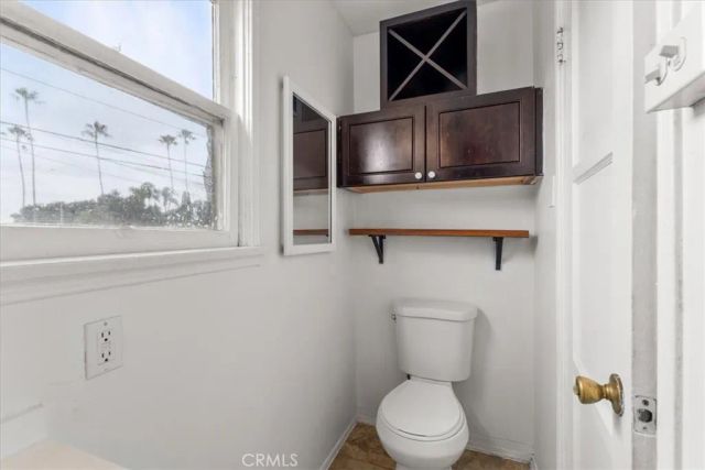 924 S Broadway, Santa Ana, CA 92701