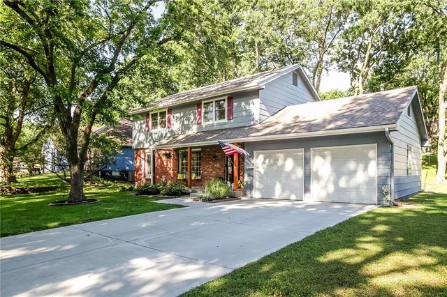 6708 N Euclid Avenue, Gladstone, MO 64118