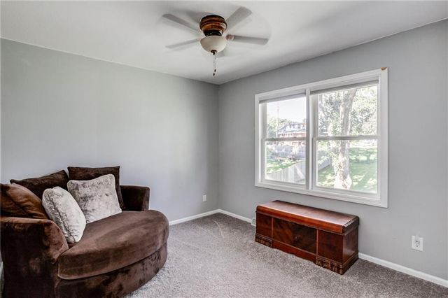 6708 N Euclid Avenue, Gladstone, MO 64118