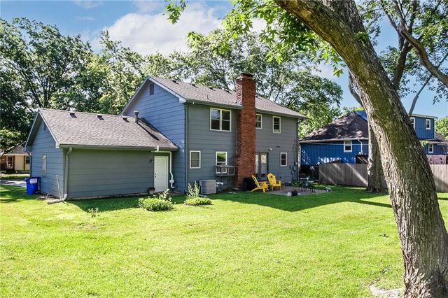 6708 N Euclid Avenue, Gladstone, MO 64118
