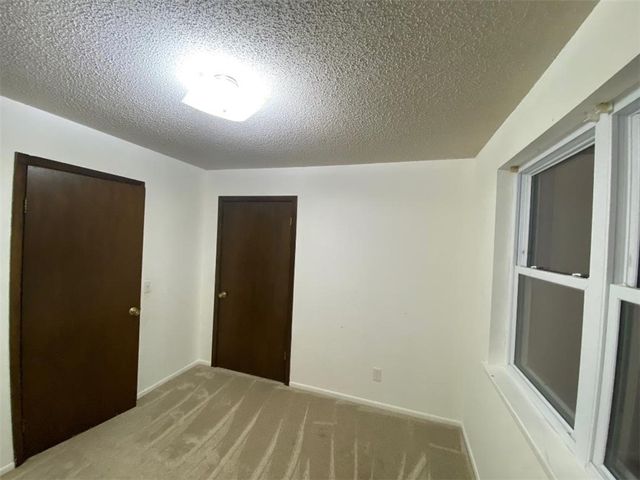 604 Rainbow Place, Green Forest, AR 72638