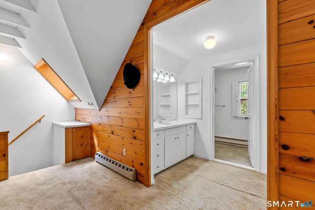 49 Arlington Road, West Hartford, CT 06107