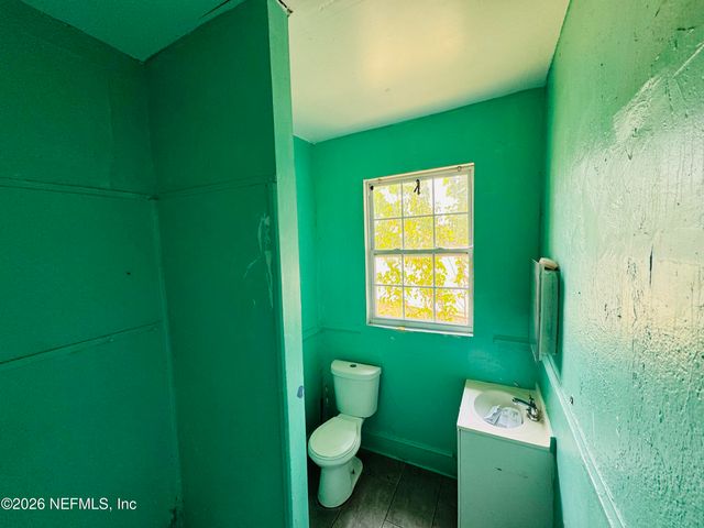 1122 E 1ST Street, Jacksonville, FL 32206
