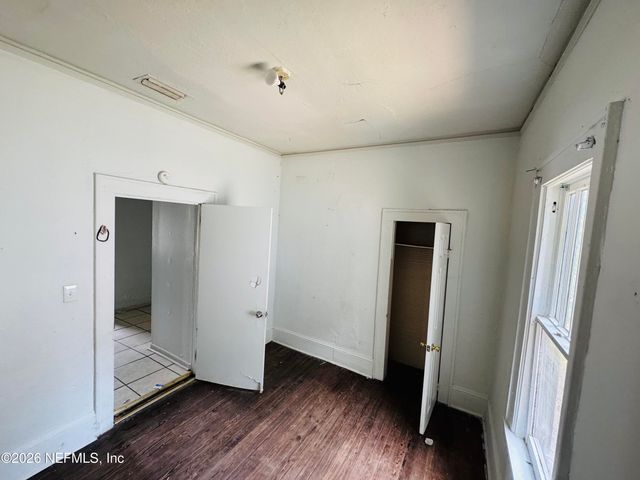 1122 E 1ST Street, Jacksonville, FL 32206