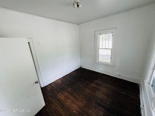 1122 E 1ST Street, Jacksonville, FL 32206