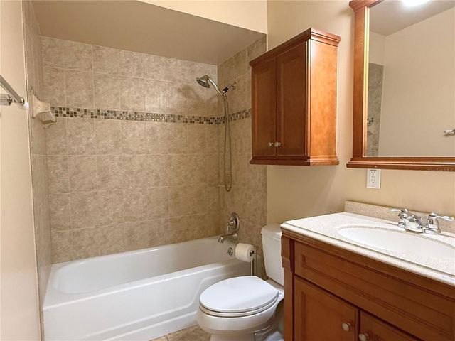 7675 STRATFORD BOULEVARD, Orlando, FL 32807