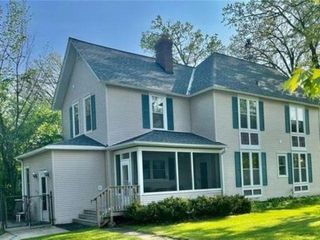 1032 NW 3rd Avenue, Grand Rapids, MN 55744