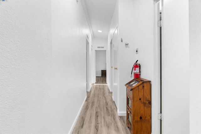 900 Golden Wheel Park Dr SPC 5, San Jose, CA 95112