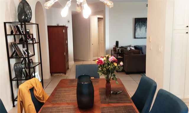 7861 E Exeter Boulevard 102, Fort Lauderdale, FL 33321