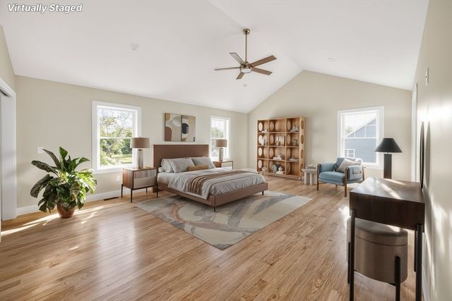 10 Westview Dr, Dartmouth, MA 02747