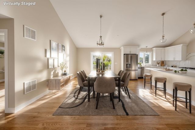 10 Westview Dr, Dartmouth, MA 02747