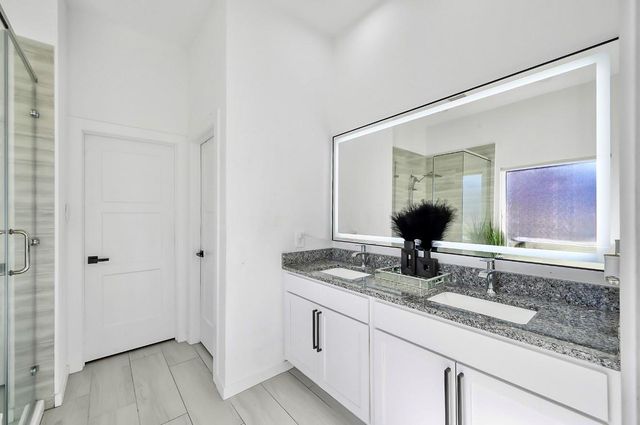 1626 Happy Valley Street, Montgomery, TX 77316