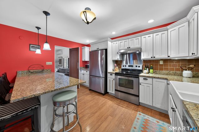 80 Santa Fe Avenue, Hamden, CT 06517