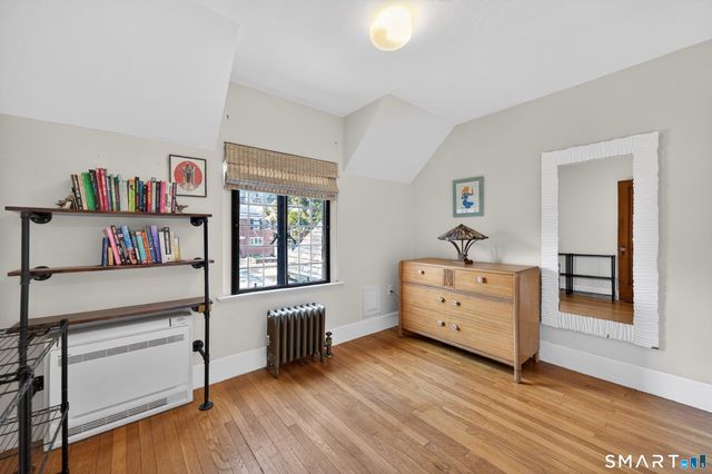 80 Santa Fe Avenue, Hamden, CT 06517