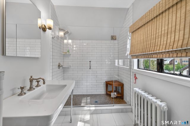 80 Santa Fe Avenue, Hamden, CT 06517