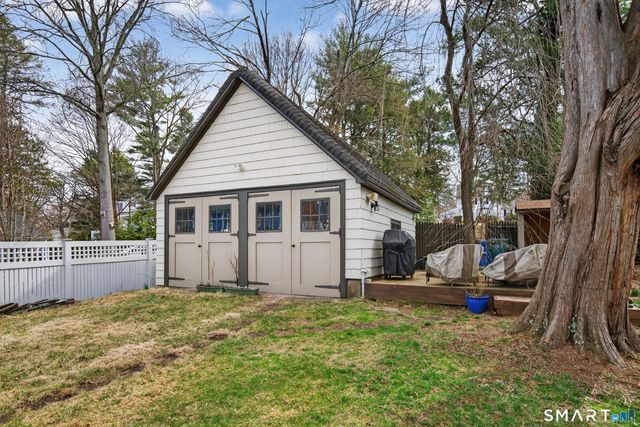 80 Santa Fe Avenue, Hamden, CT 06517