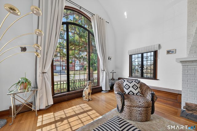 80 Santa Fe Avenue, Hamden, CT 06517