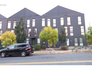 7118 N VANCOUVER Ave, Portland, OR 97217