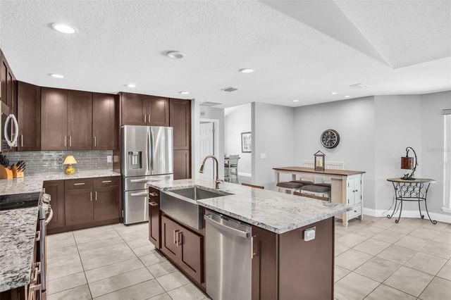 2654 CRYSTAL CIRCLE, Dunedin, FL 34698