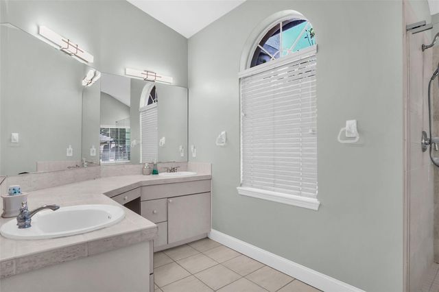 2654 CRYSTAL CIRCLE, Dunedin, FL 34698