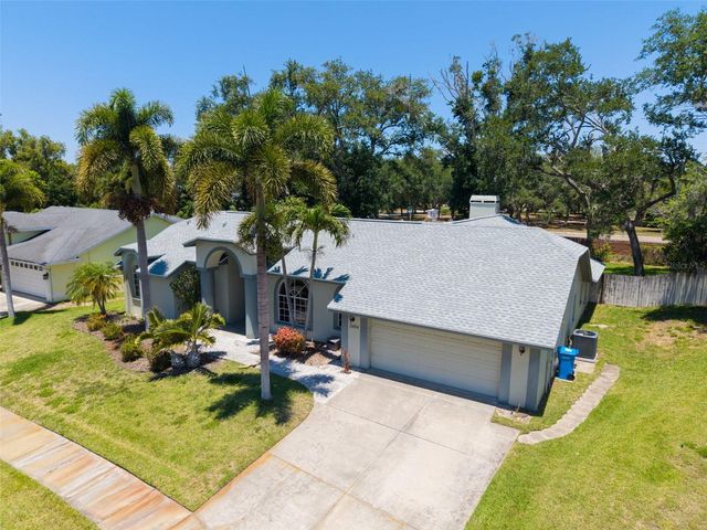 2654 CRYSTAL CIRCLE, Dunedin, FL 34698
