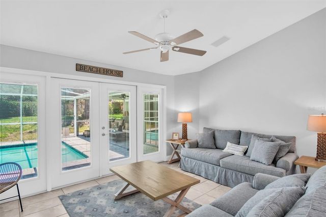 2654 CRYSTAL CIRCLE, Dunedin, FL 34698