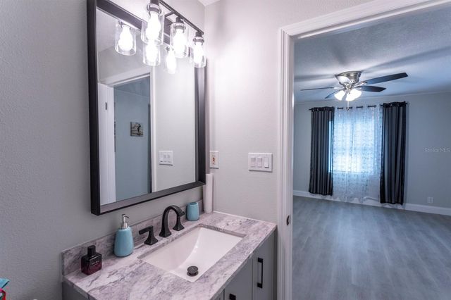 1050 HERMAN AVENUE, Orlando, FL 32803