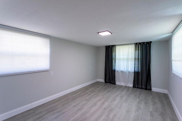 1050 HERMAN AVENUE, Orlando, FL 32803